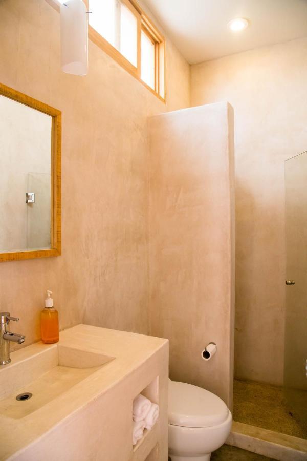 Tribu Todos Santos Hotel Bagian luar foto